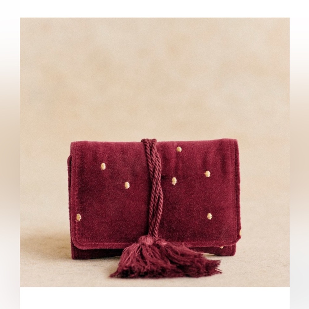 NWOT Sezane Velvet Tassel Jewelry Pouch OS
